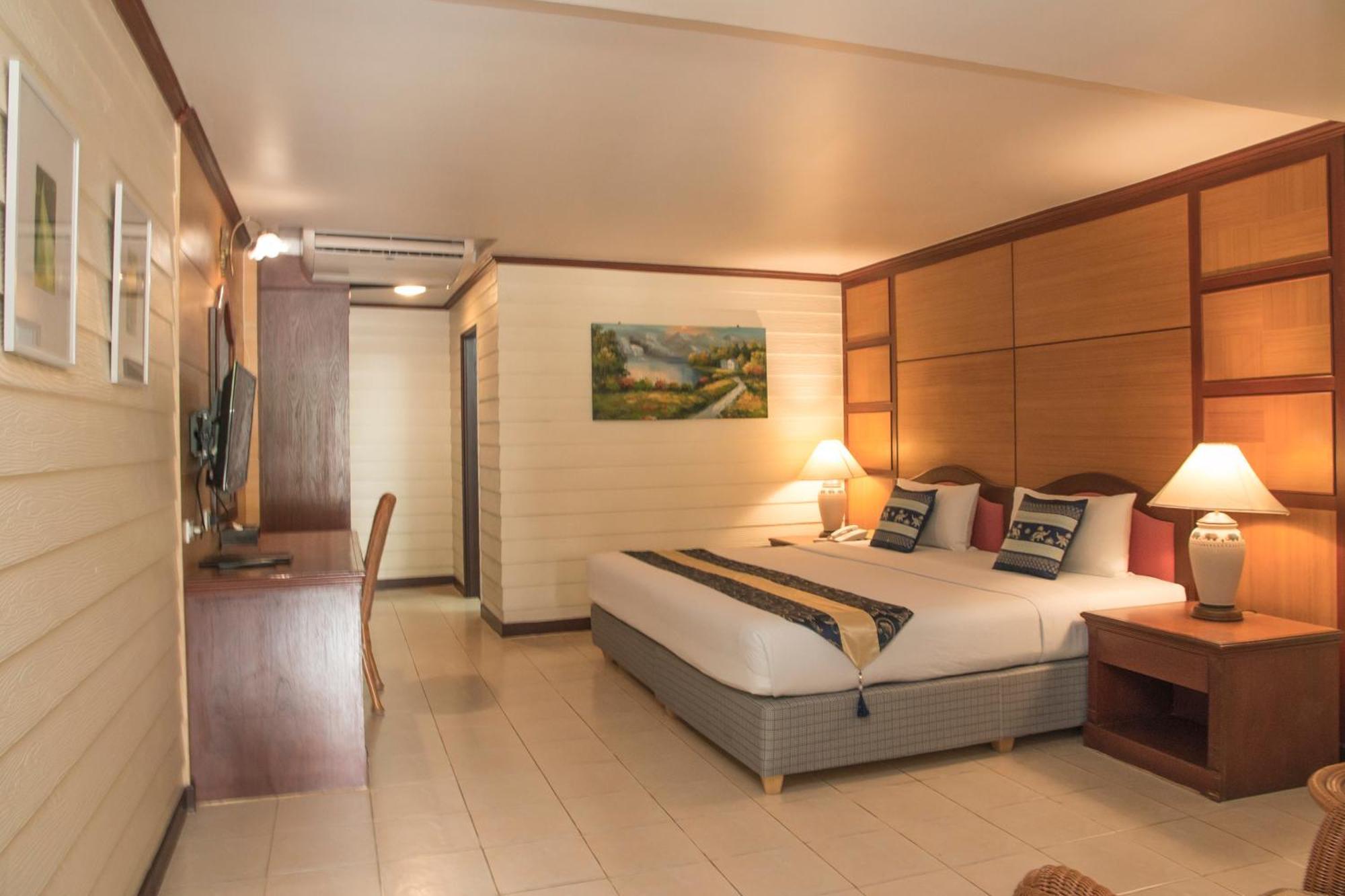 S Lodge Pattaya Formally Sabai Lodge Luaran gambar