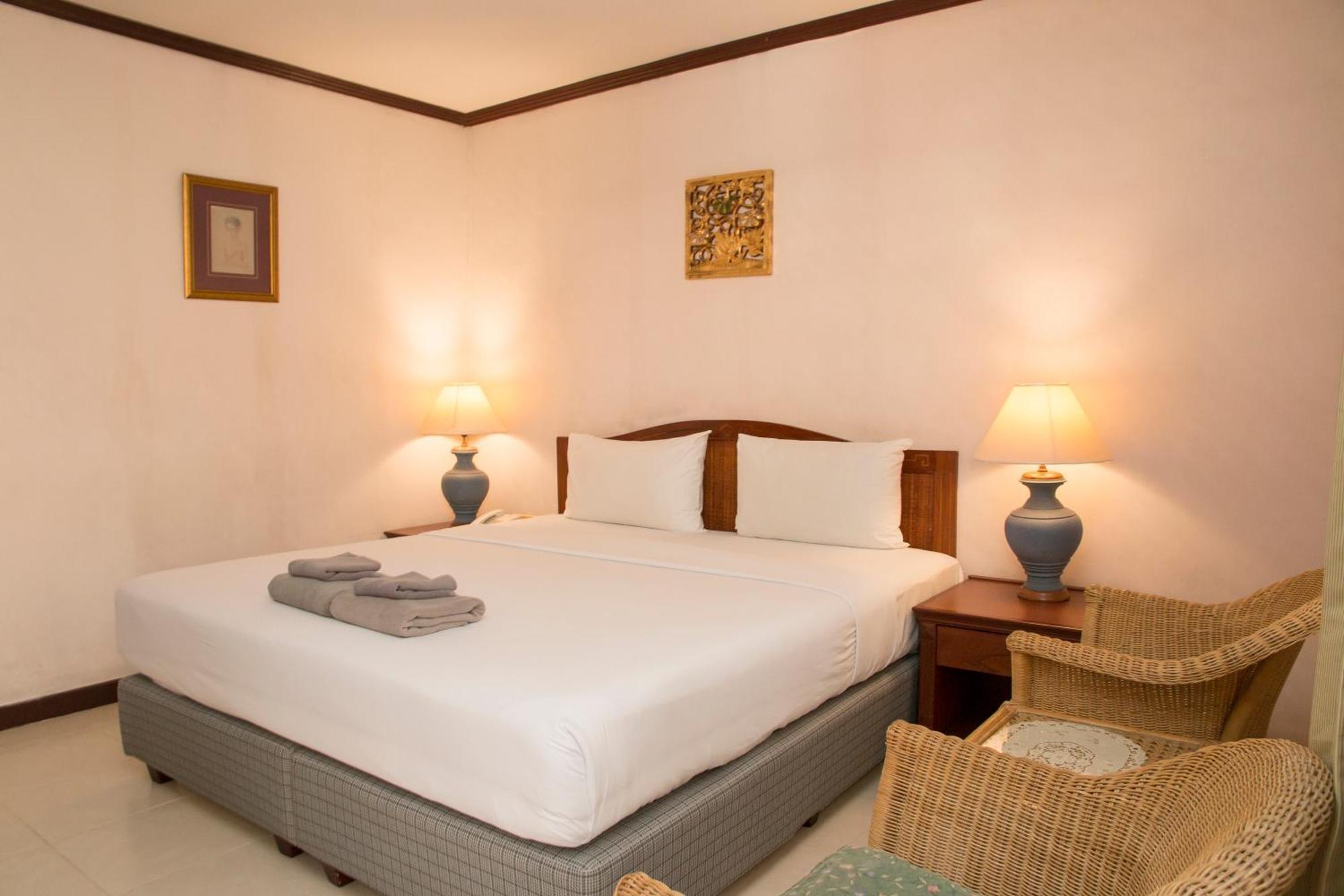 S Lodge Pattaya Formally Sabai Lodge Luaran gambar