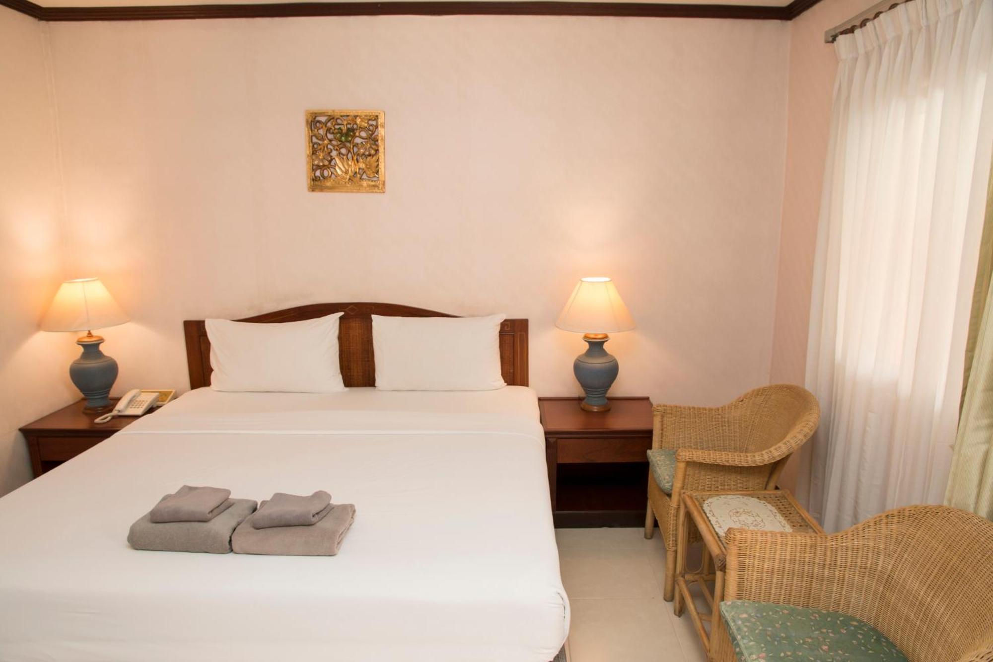 S Lodge Pattaya Formally Sabai Lodge Luaran gambar