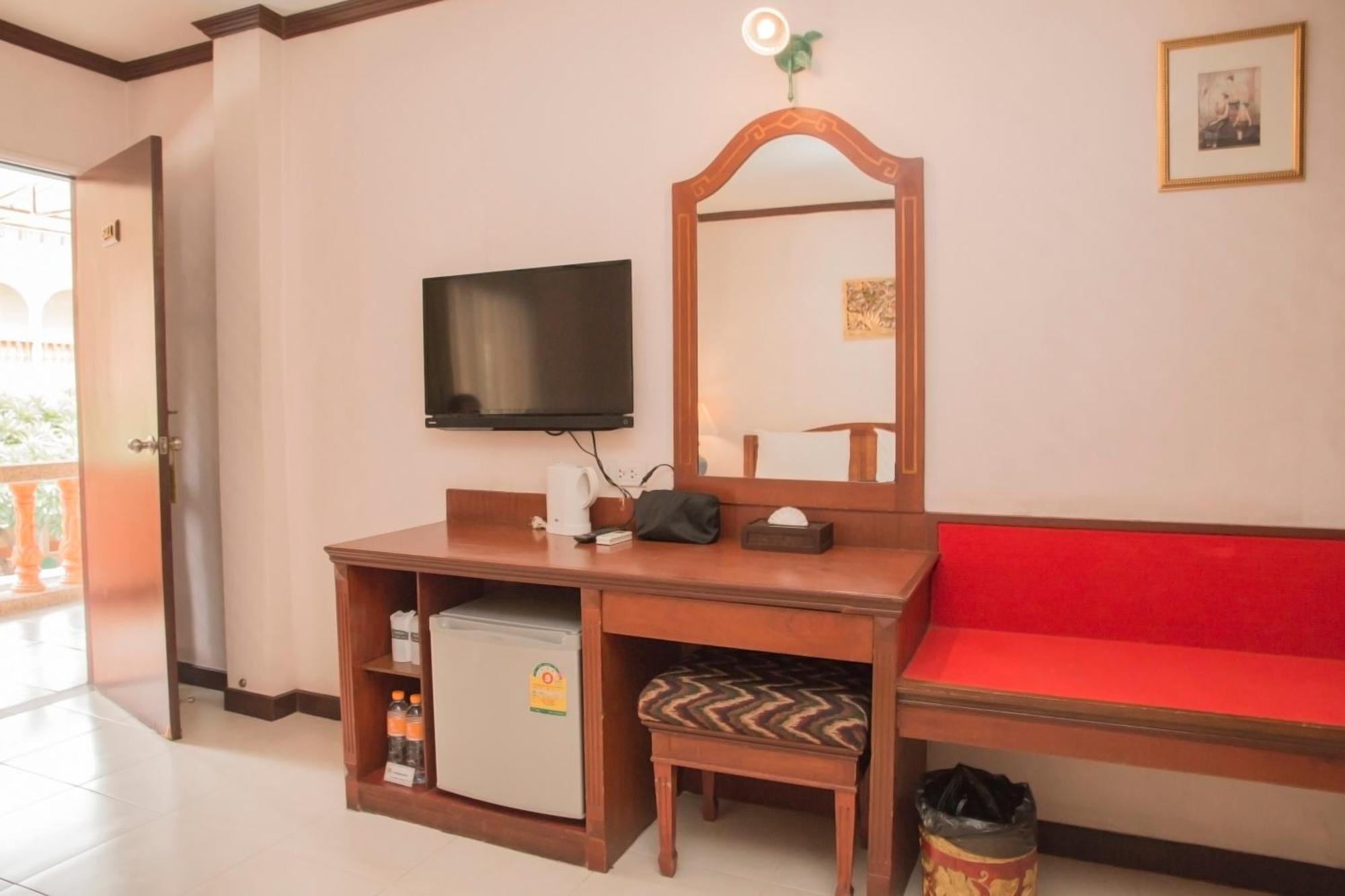 S Lodge Pattaya Formally Sabai Lodge Luaran gambar